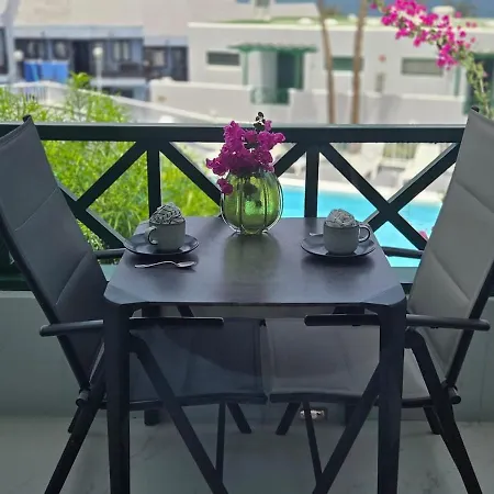 With Sea View *